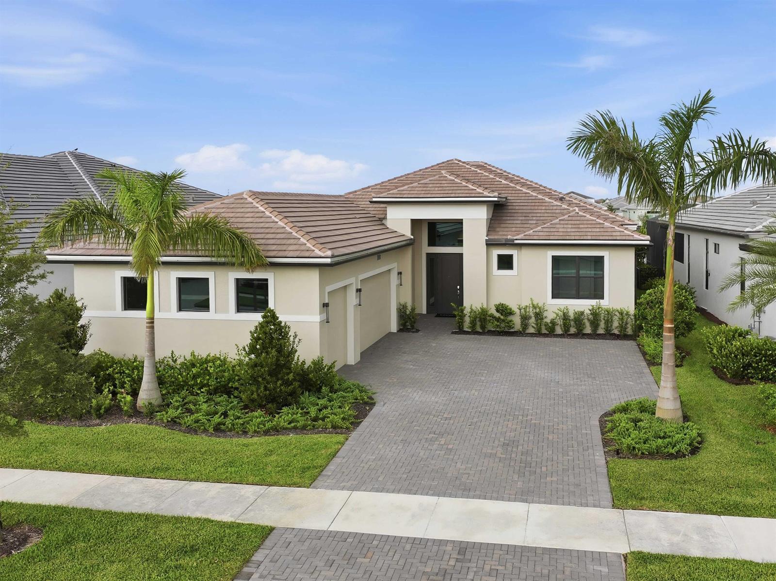 5374 Saint Armands Way, Westlake FL 33470