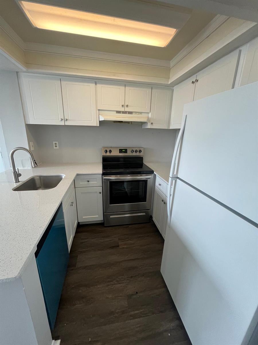 728 Executive Center Drive # 21, West Palm Beach FL 33401 photo 3