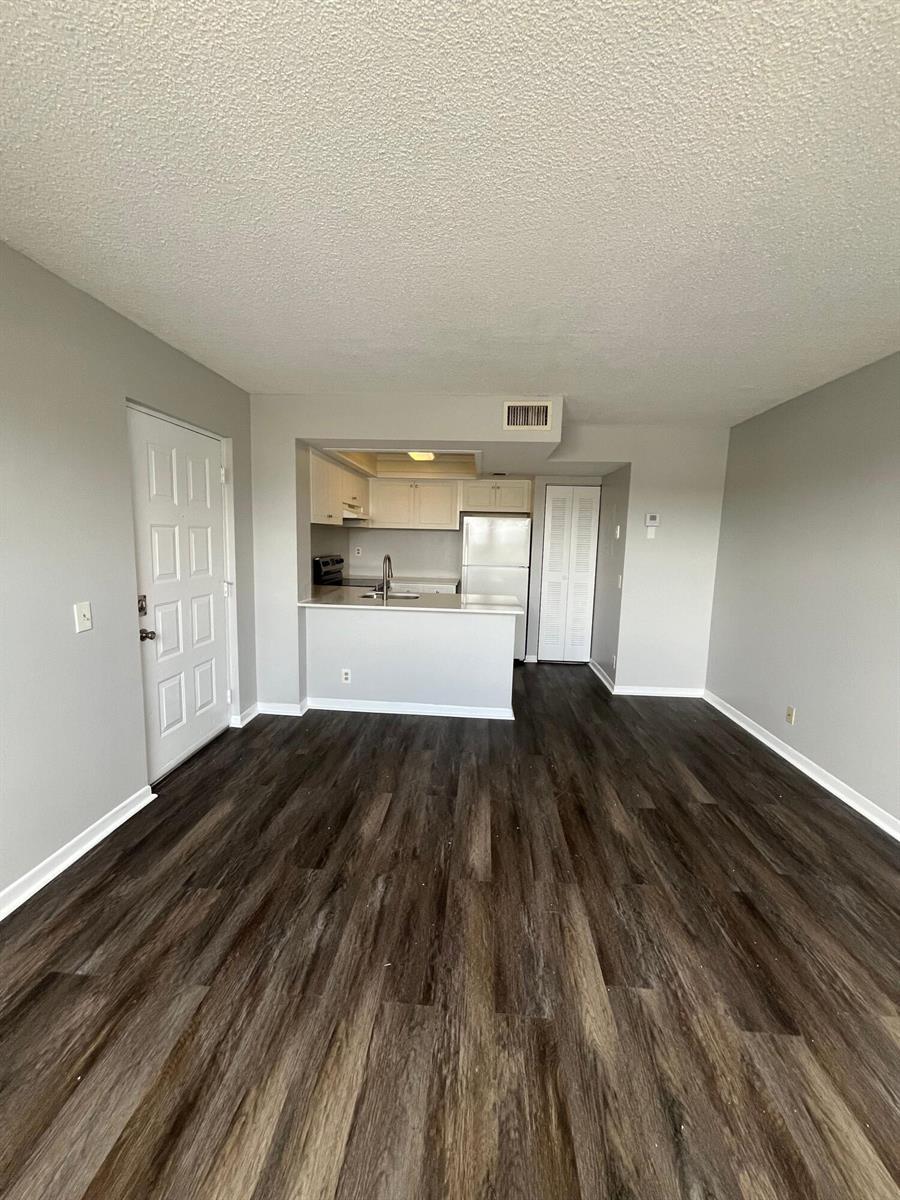 728 Executive Center Drive # 21, West Palm Beach FL 33401 photo 4