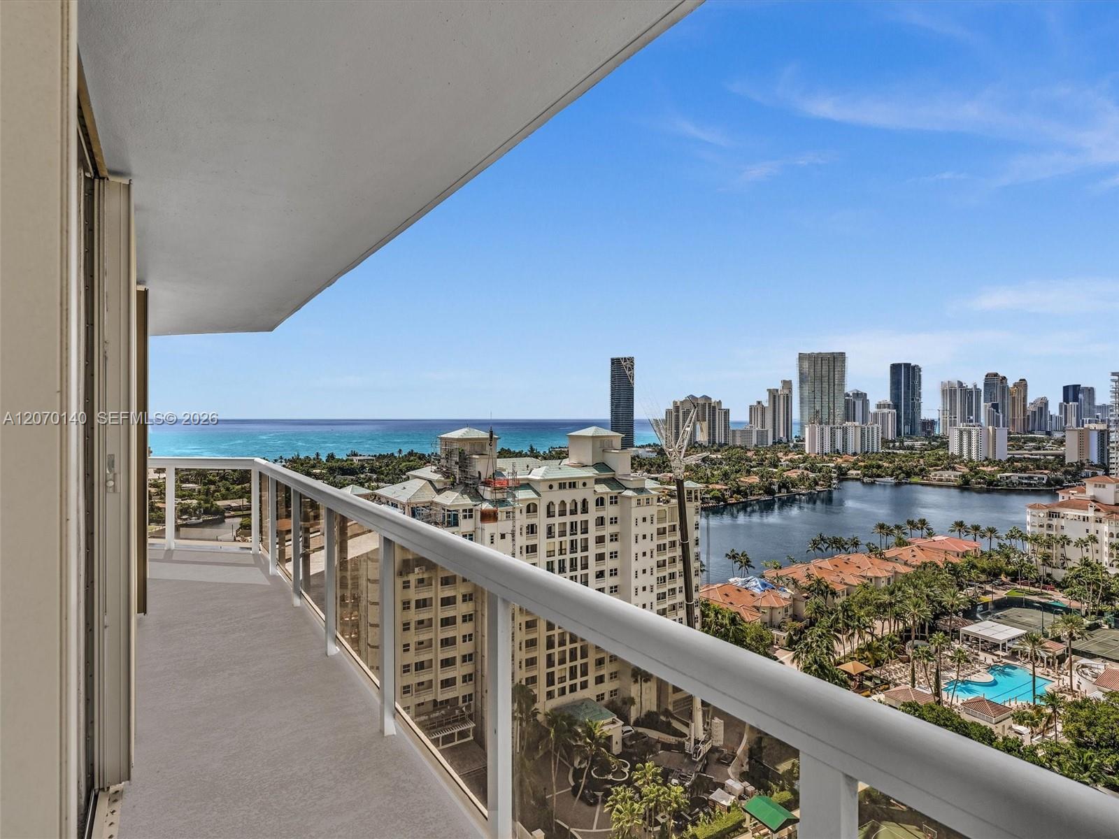 20185 E Country Club Dr # 2101, Aventura FL 33180 photo 4