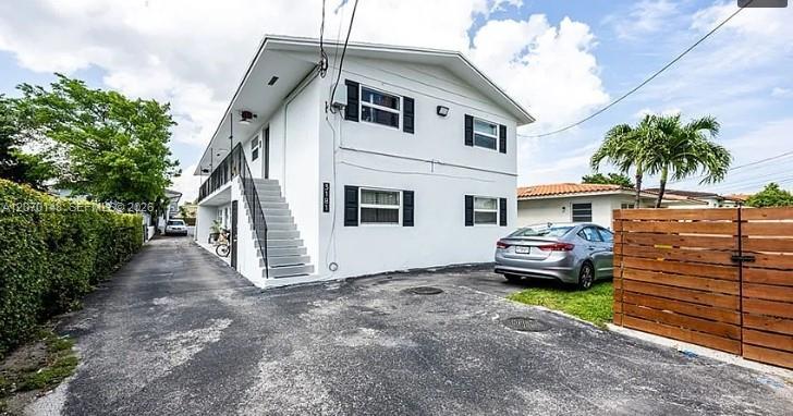 3181 SW 18th St # 2, Miami FL 33145 photo 2
