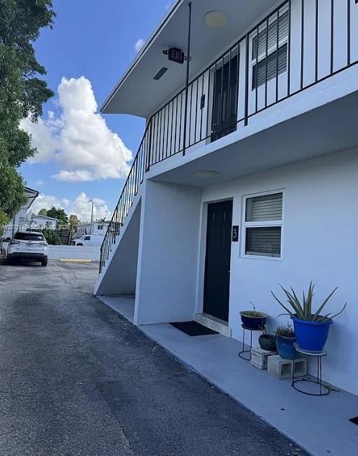 3181 SW 18th St # 2, Miami FL 33145