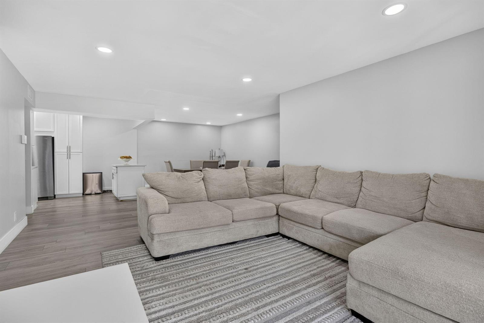 820 Sky Pine Way # H2, FL 33415 photo 3