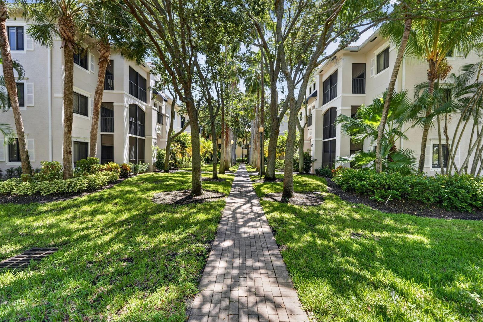 3022 ALCAZAR Place # 301, Palm Beach Gardens FL 33410