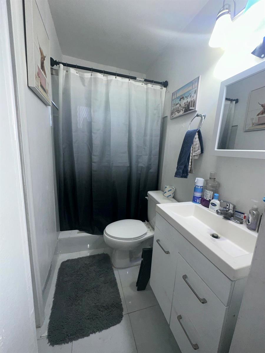 425 SW 18th Avenue # 427, Fort Lauderdale FL 33312 photo 5