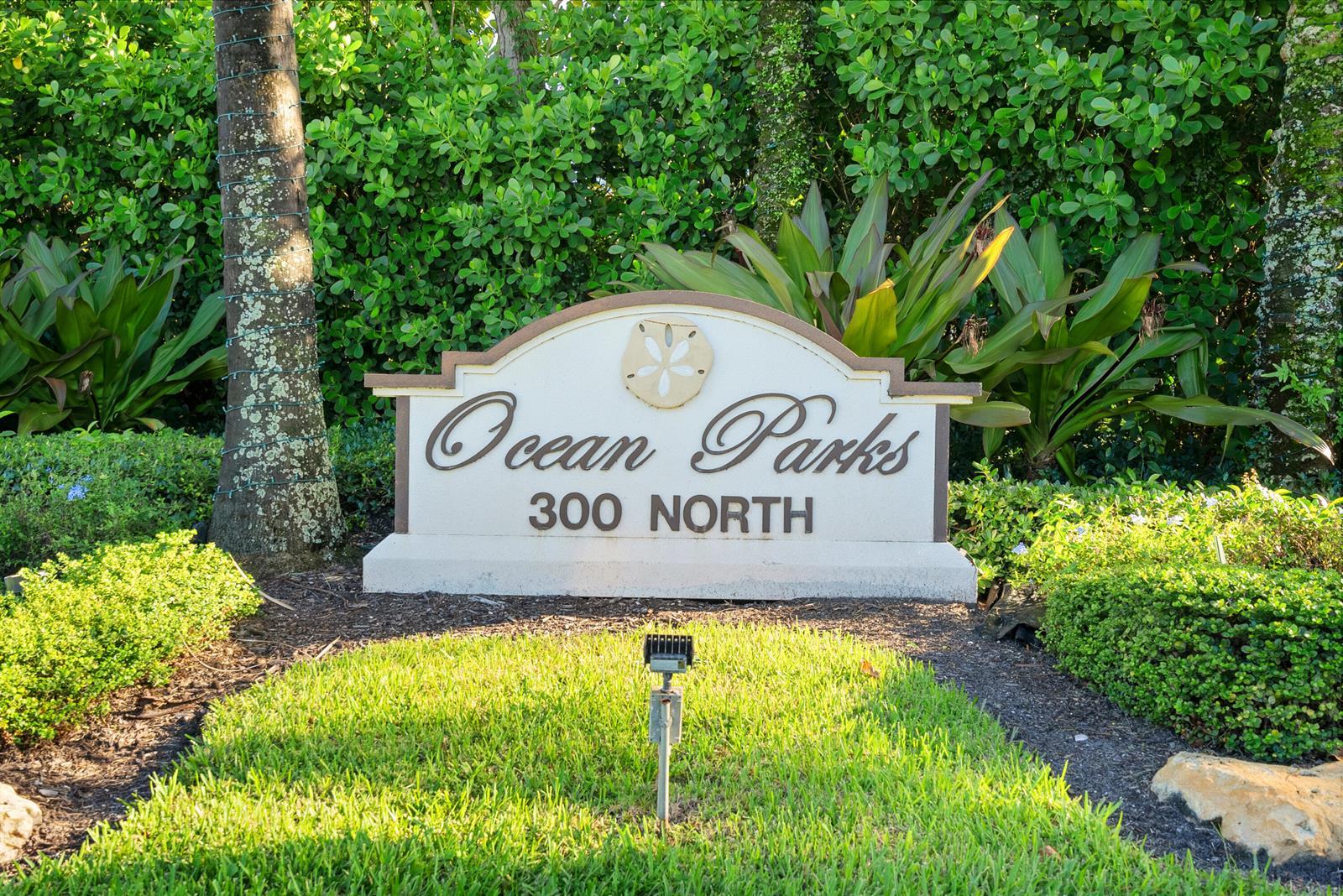 300 N HIGHWAY A1A # 101M, Jupiter FL 33477 photo 2