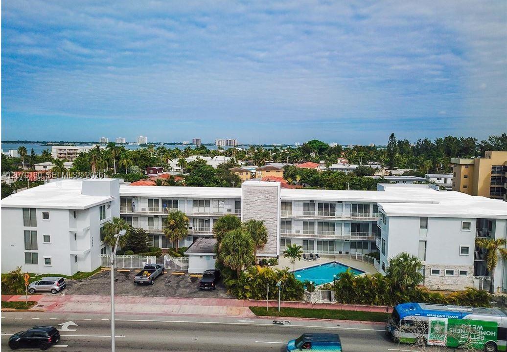 2101 Normandy Dr # 202, Miami Beach FL 33141 photo 2