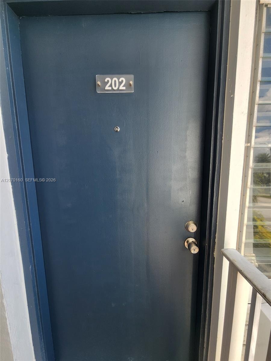 2101 Normandy Dr # 202, Miami Beach FL 33141 photo 4