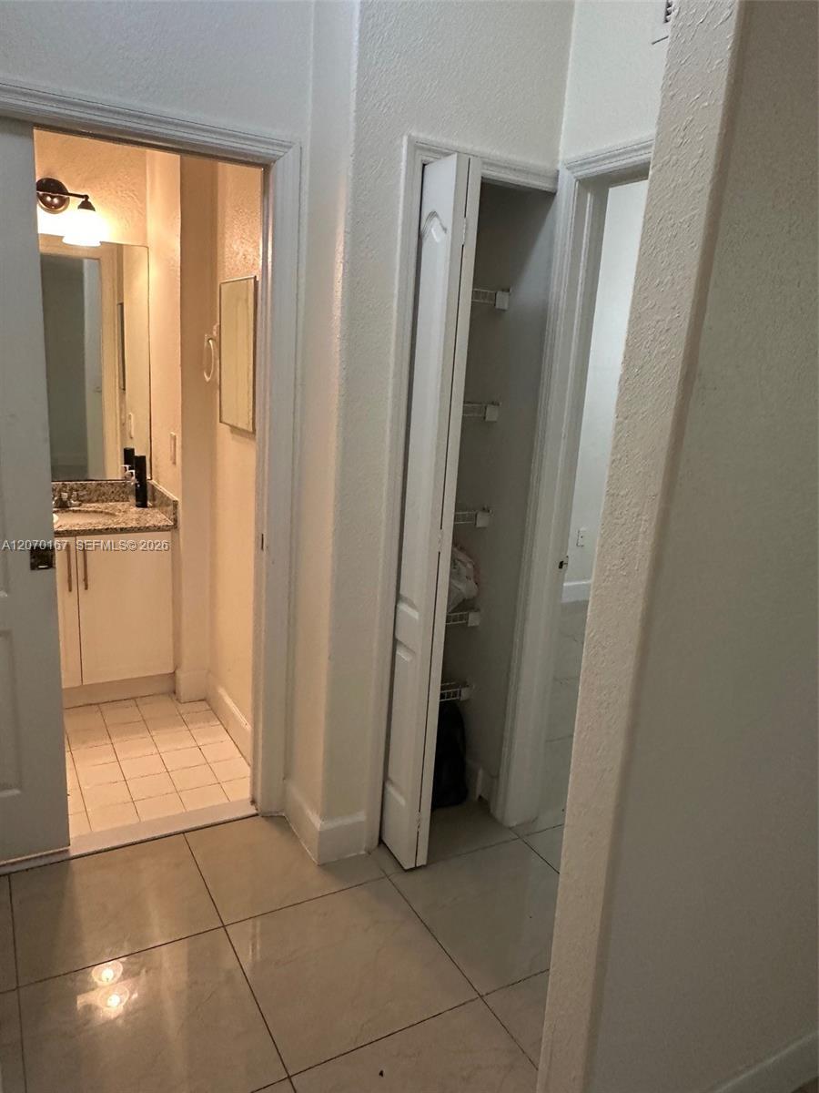 2551 SE 16th Ter # 103, Homestead FL 33035 photo 2