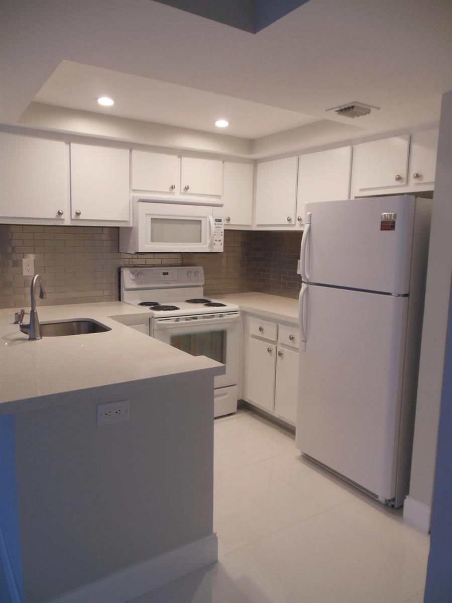 728 Executive Center Drive # 31, West Palm Beach FL 33401 photo 3