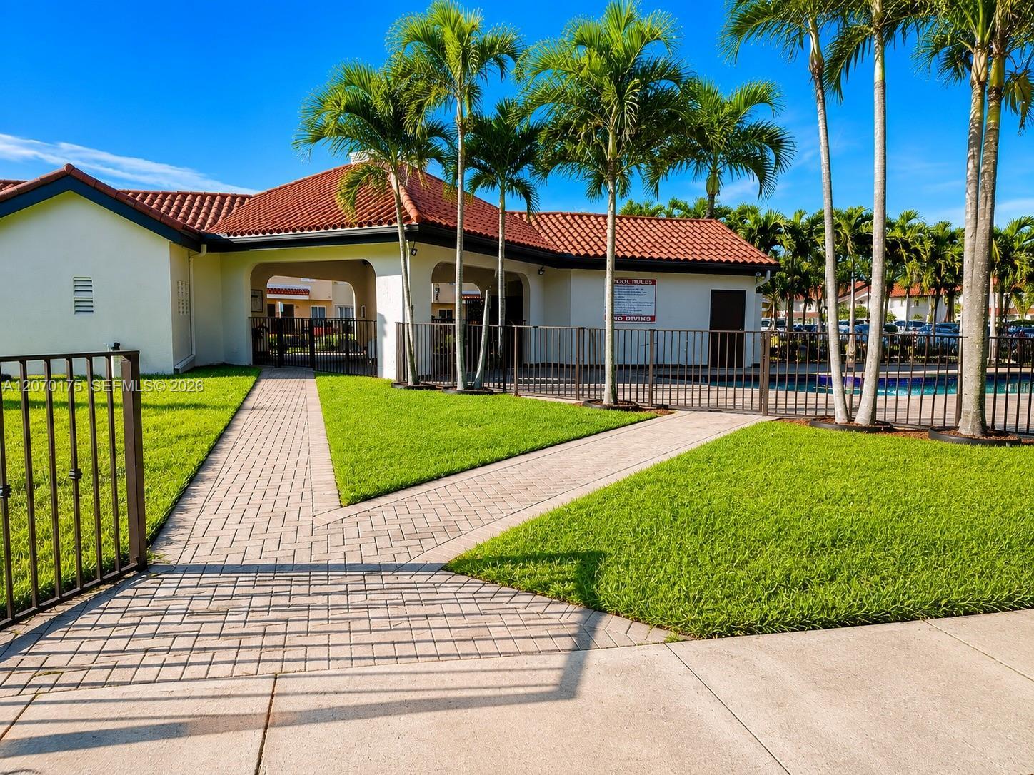 550 NW 82nd Ct # 383, Miami FL 33126 photo 2
