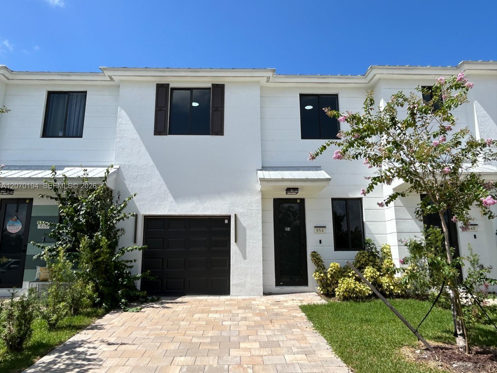 854 SW 1st St # 0, Florida City FL 33034