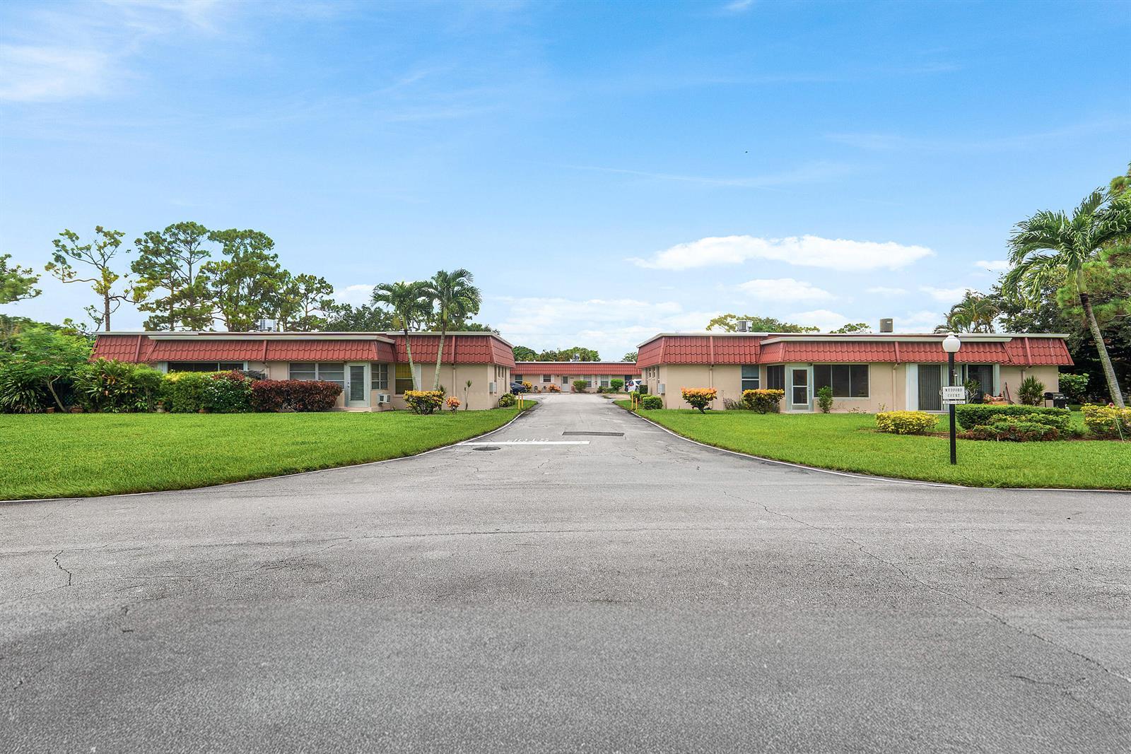 687 MARLBORO Oval # A, Lake Worth FL 33467