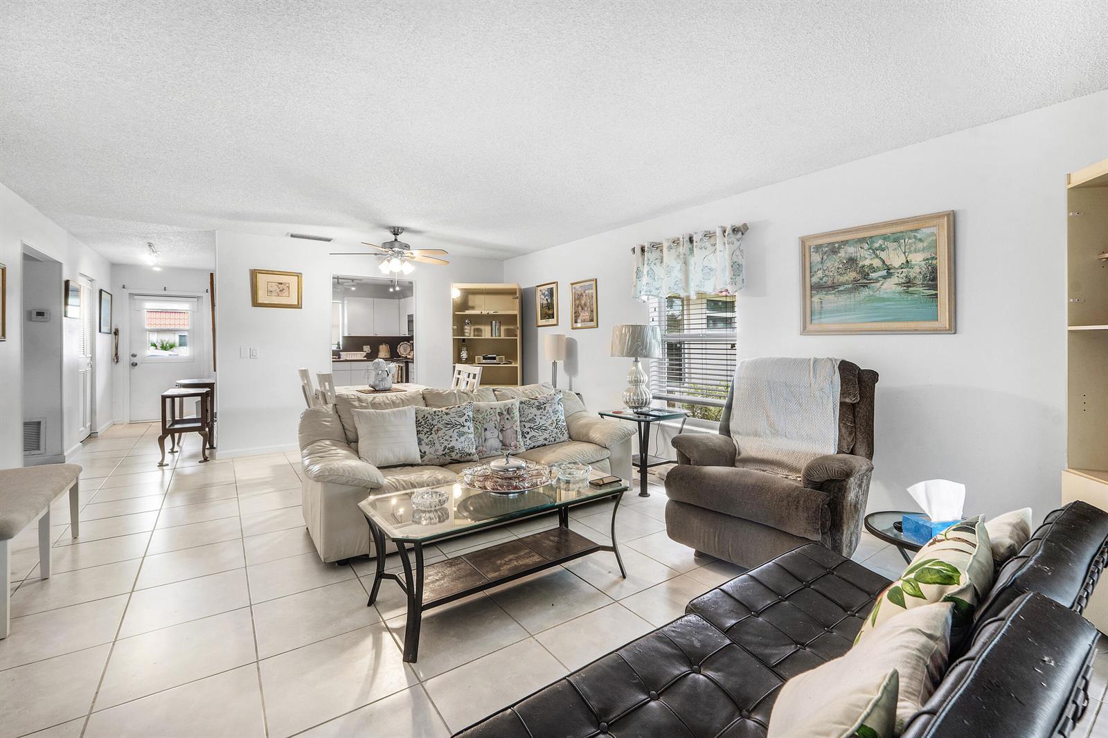 687 MARLBORO Oval # A, Lake Worth FL 33467 photo 5