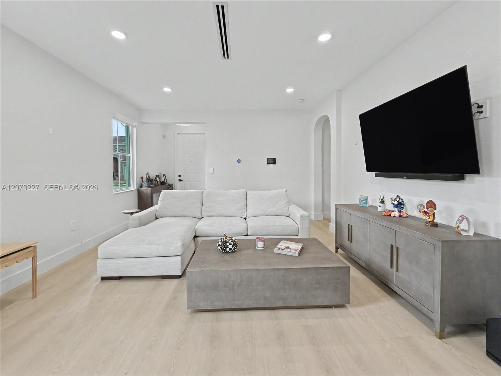 13837 SW 273rd Ter, Homestead FL 33032 photo 5