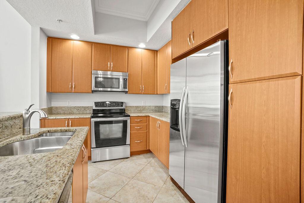701 S Olive Avenue # 1003, West Palm Beach FL 33401 photo 3