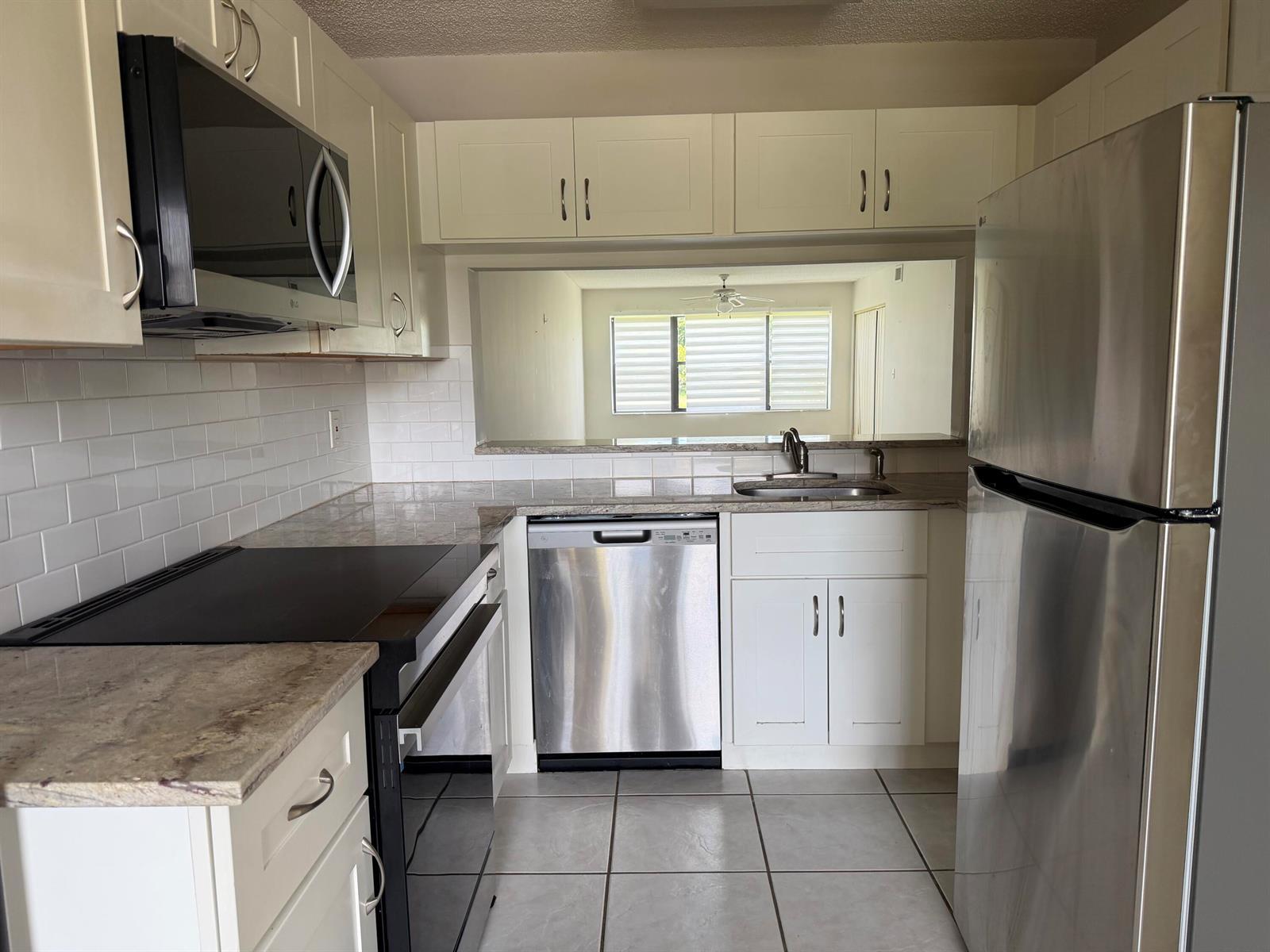 4692 Lucerne Lakes Boulevard E # 106, Lake Worth FL 33467 photo 5