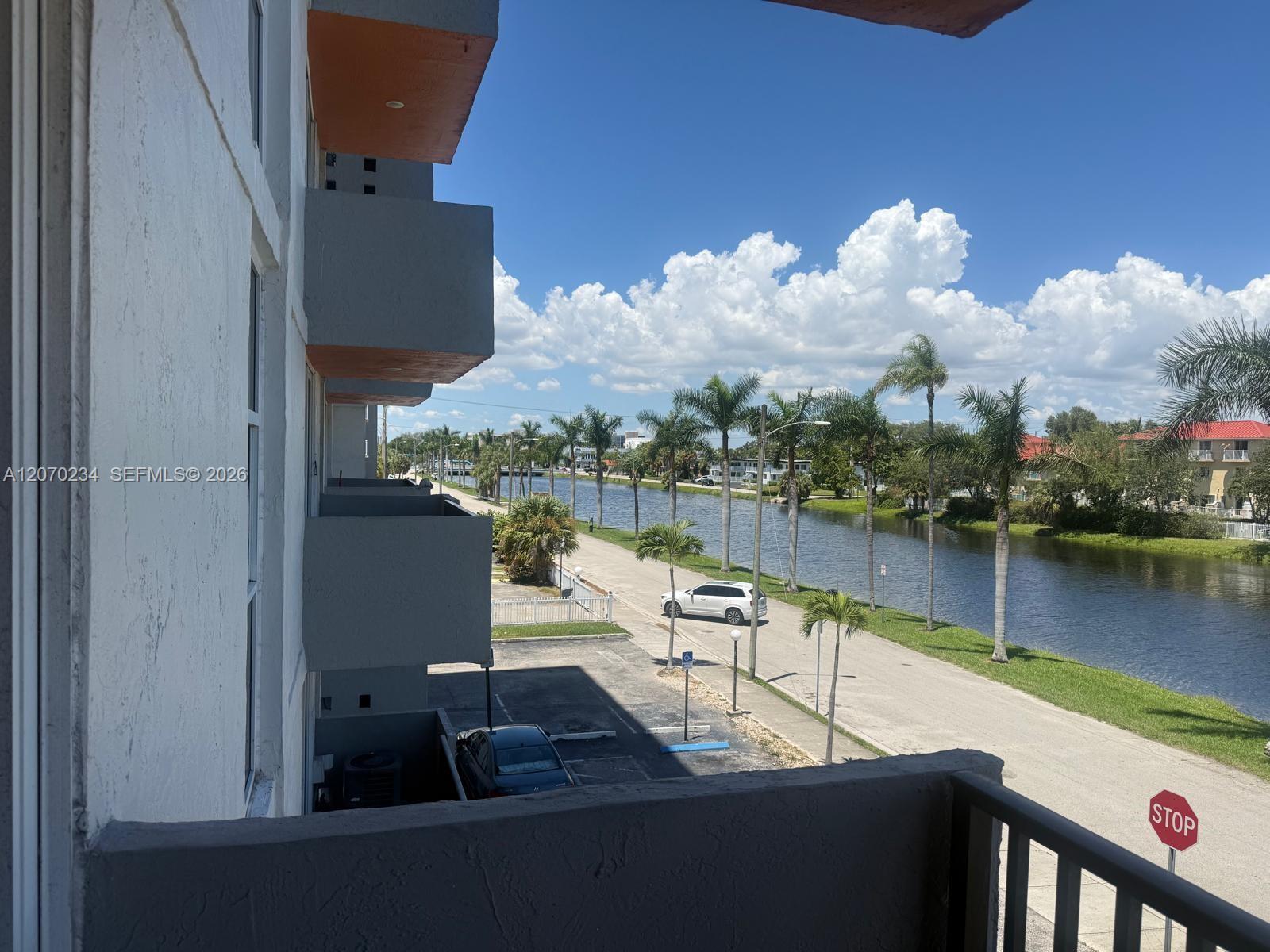 2075 NE 164th St # 302, North Miami Beach FL 33162 photo 3