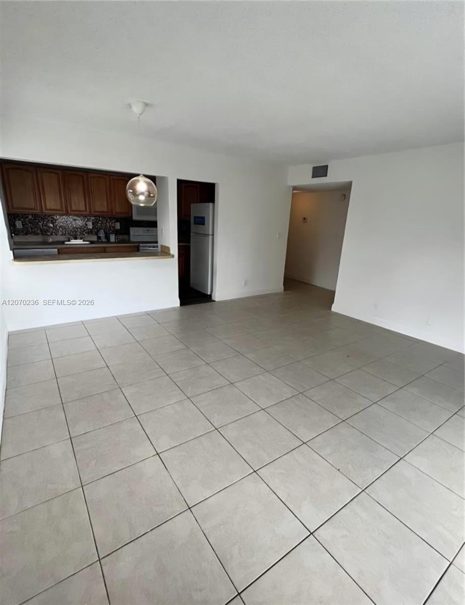 505 S Pine Island Rd # B207, Plantation FL 33324 photo 4