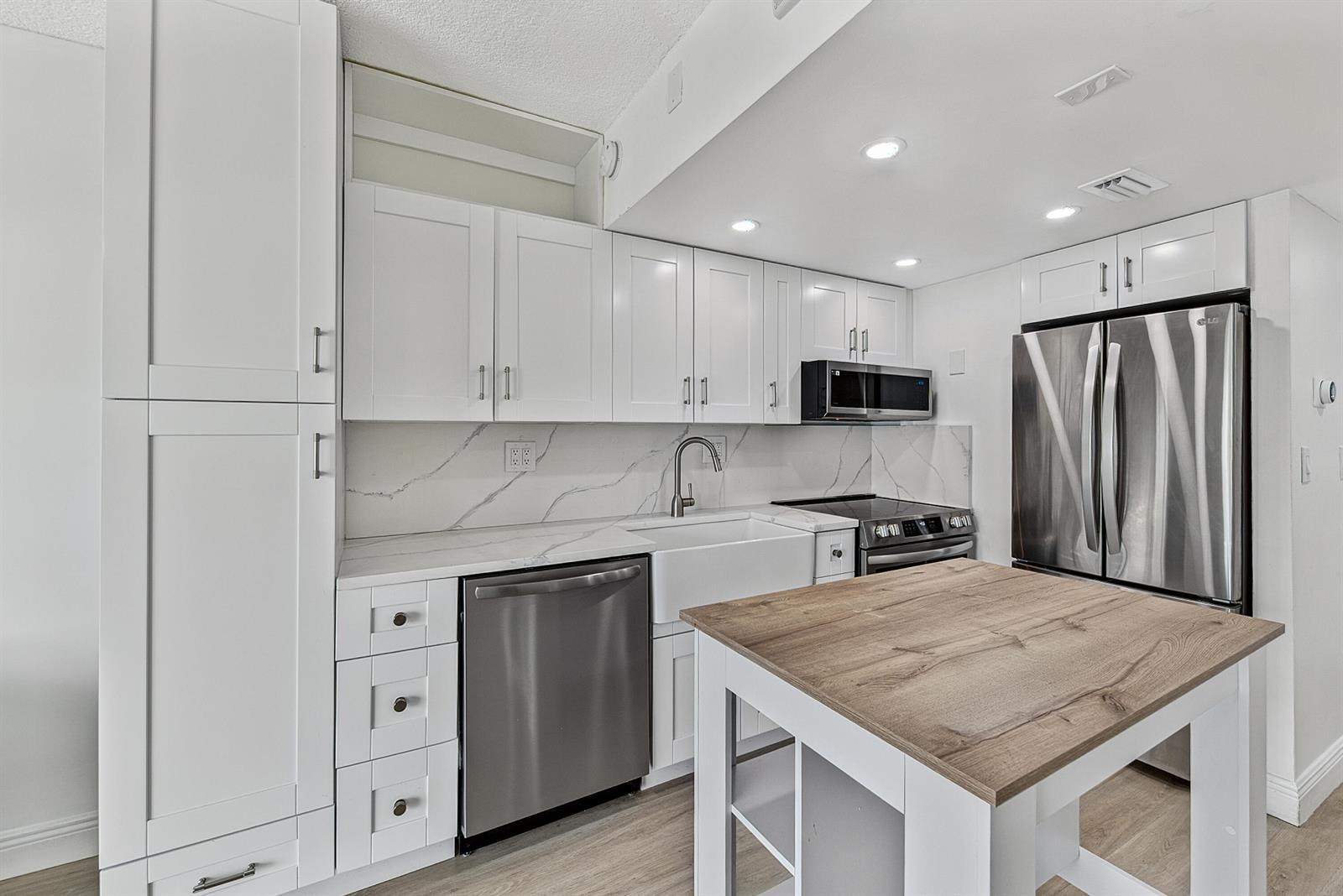 2900 NE 30TH Street # 3, Fort Lauderdale FL 33306 photo 4