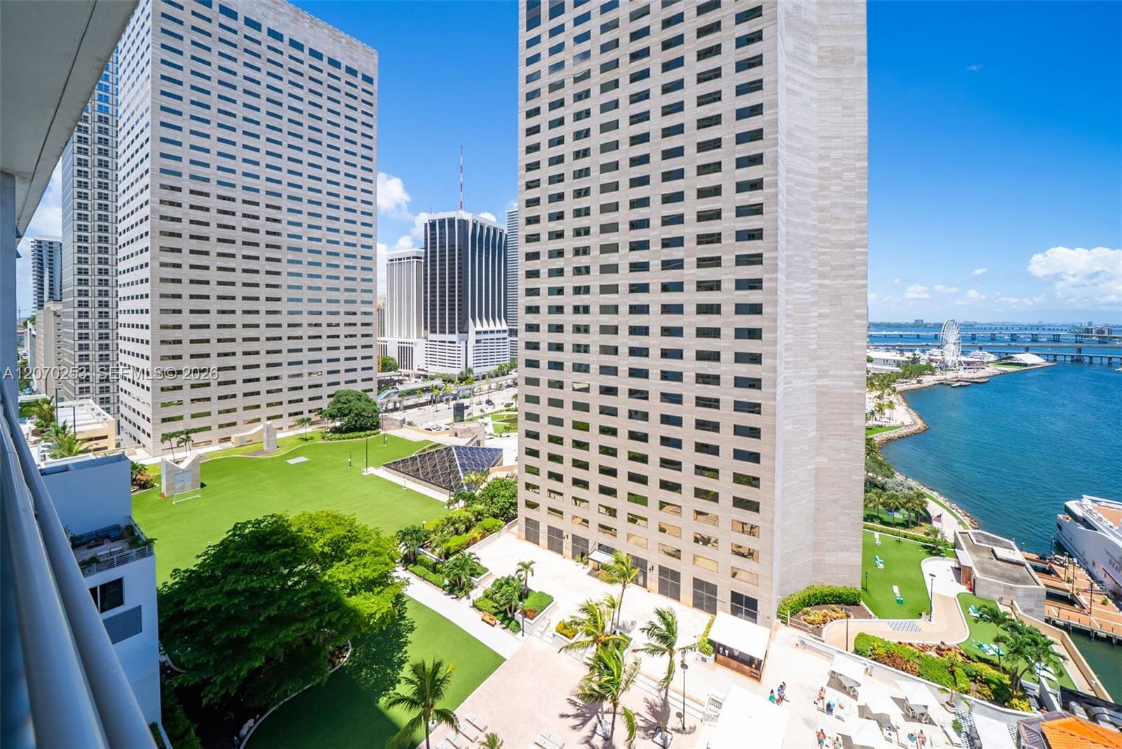335 S Biscayne Blvd # 1910, Miami FL 33131 photo 5