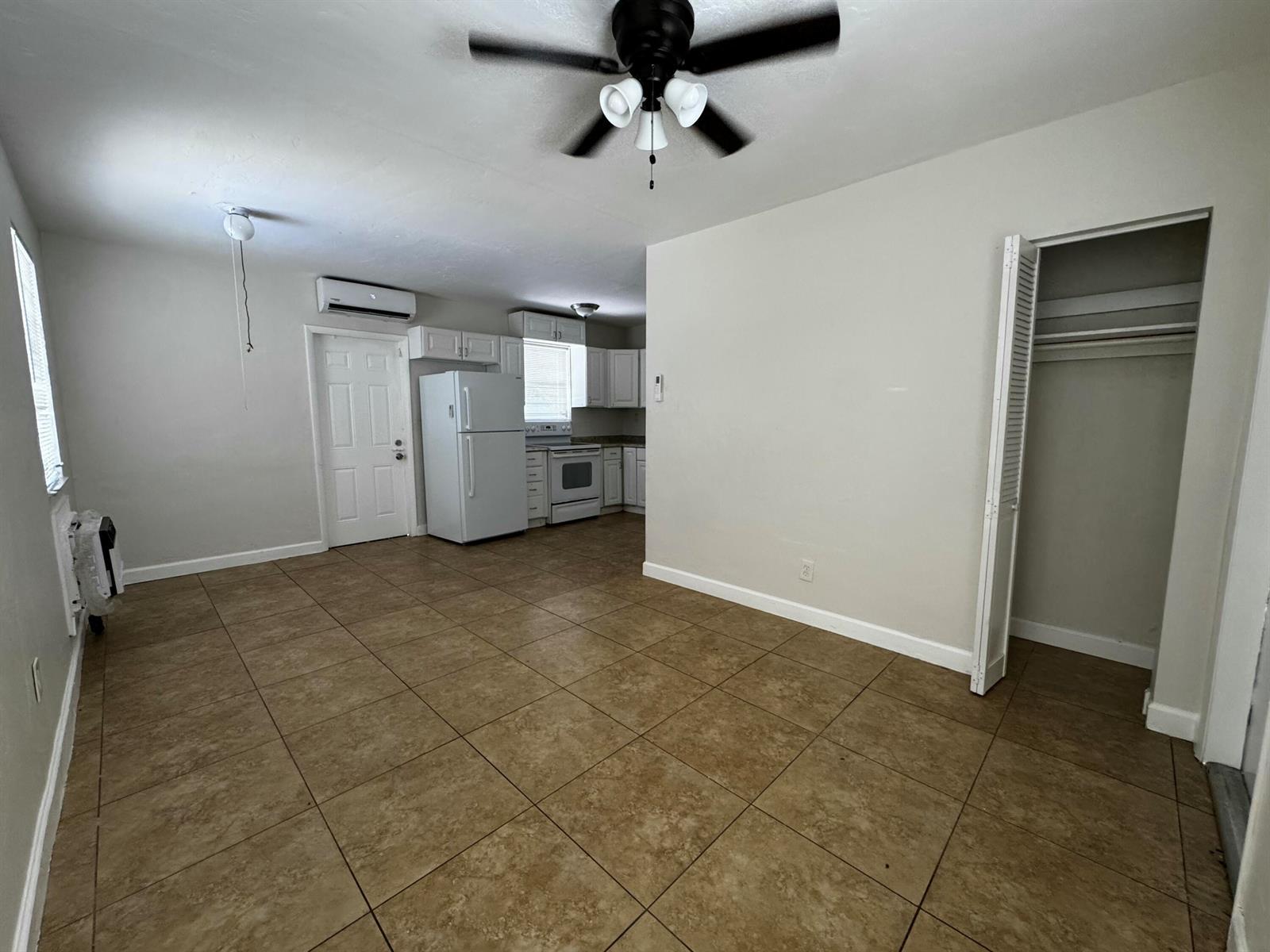 1681 NE 51ST Court, Pompano Beach FL 33064 photo 3