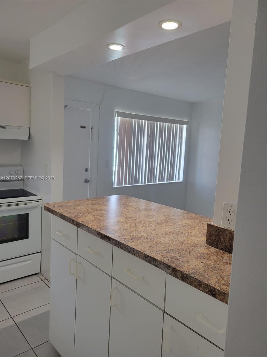 7620 Carlyle Ave # 604, Miami Beach FL 33141 photo 4