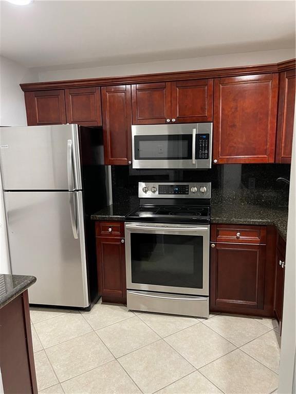 6549 SOMERSET Drive # 106, Boca Raton FL 33433 photo 2