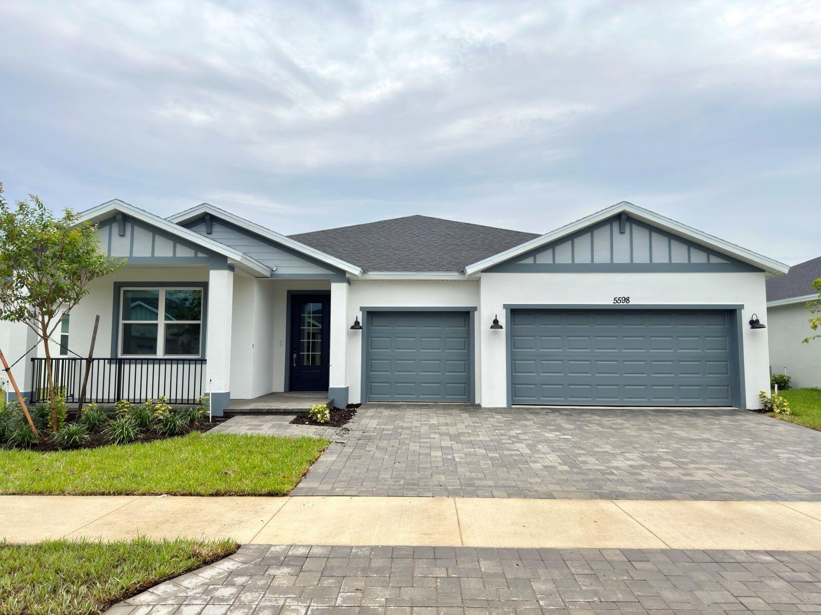 5598 Hampton Park Circle, Vero Beach FL 32966