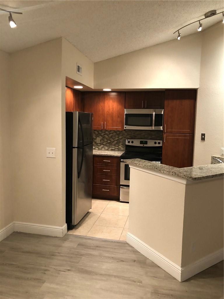12400 Vista Isles Drive # 1421, Sunrise FL 33325 photo 3