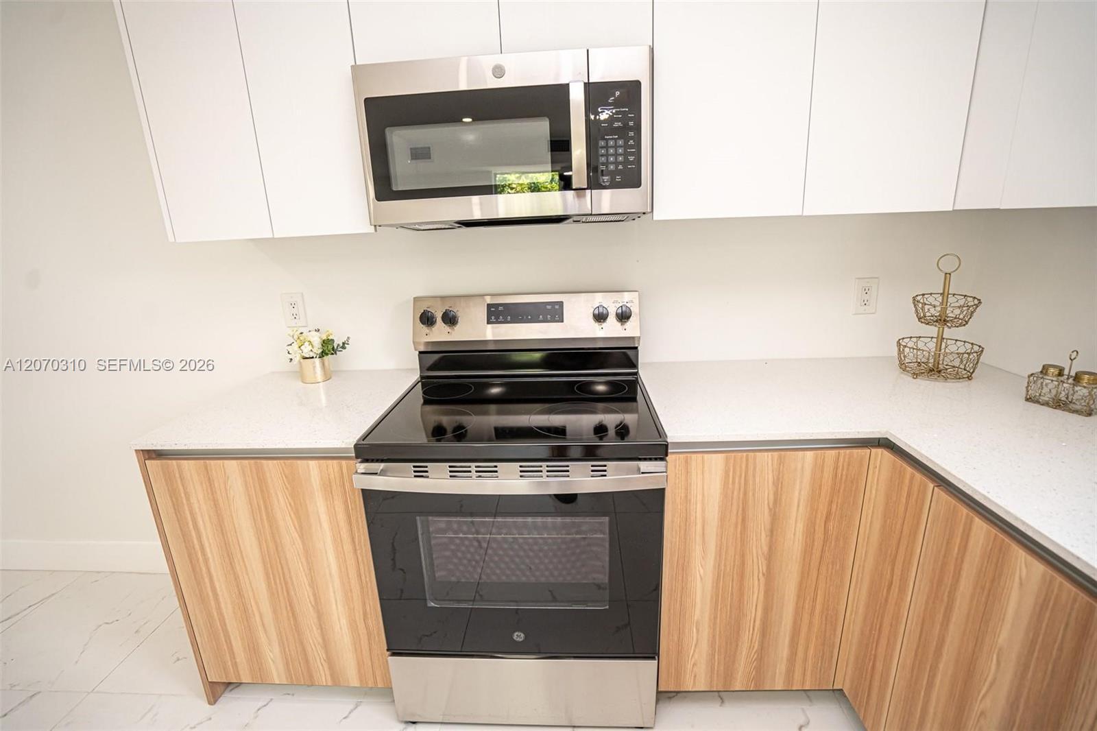 20720 NW 34 Avenue # 2, Miami Gardens FL 33056 photo 3