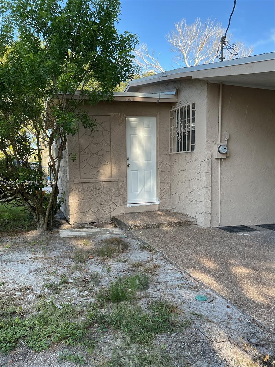 2605 Avenue F, Fort Pierce FL 34947 photo 3