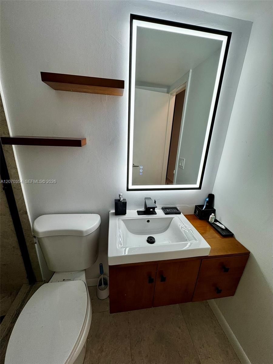 1300 Lincoln Rd # B302, Miami Beach FL 33139 photo 4