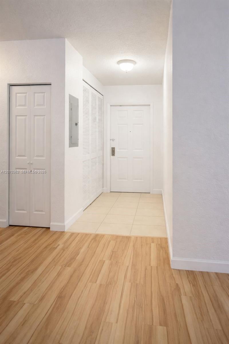 1420 NE 33rd Ave # 15, Homestead FL 33033 photo 2