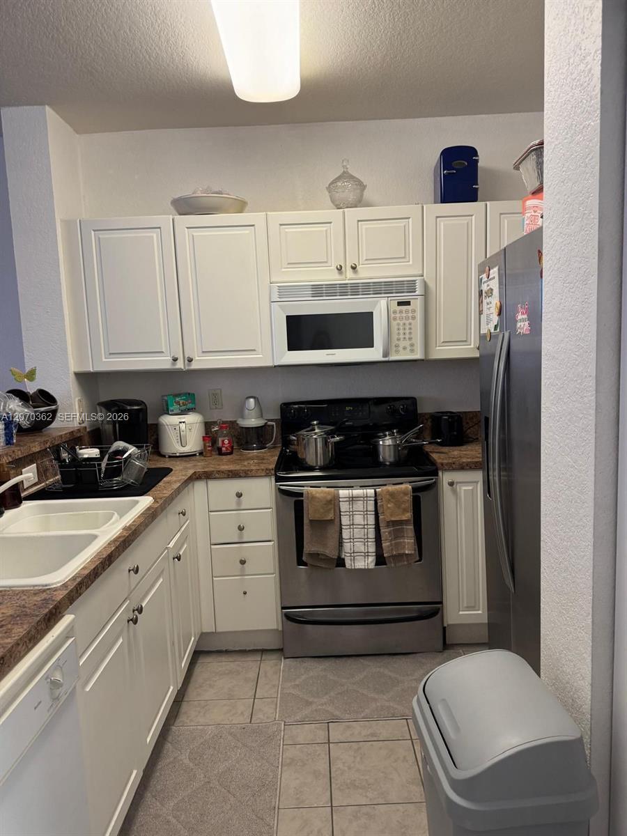 1420 NE 33rd Ave # 15, Homestead FL 33033 photo 5