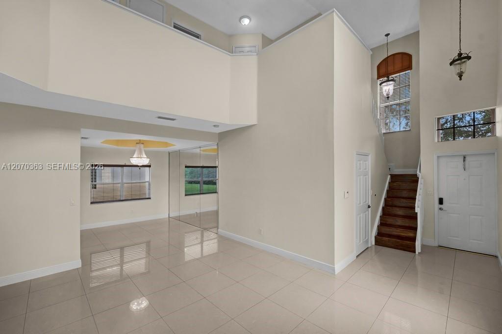 1282 NW 171st Ter, Pembroke Pines FL 33028 photo 5