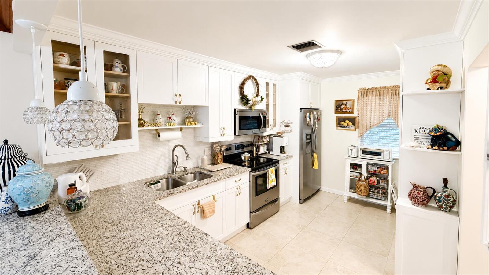 5780 W FERNLEY Drive W # 101, West Palm Beach FL 33415 photo 4
