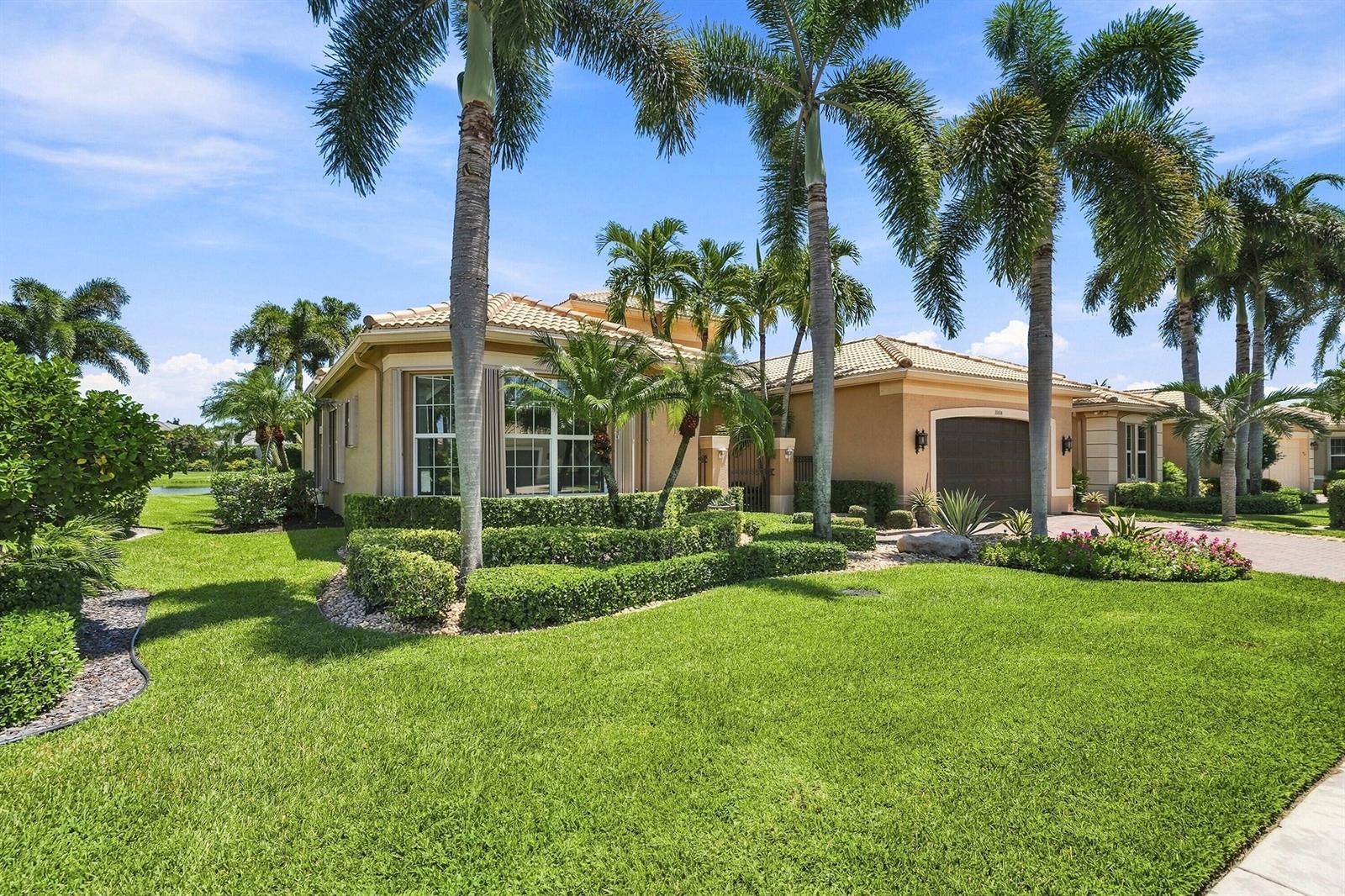 10684 Whitewind Circle, Boynton Beach FL 33473 photo 3