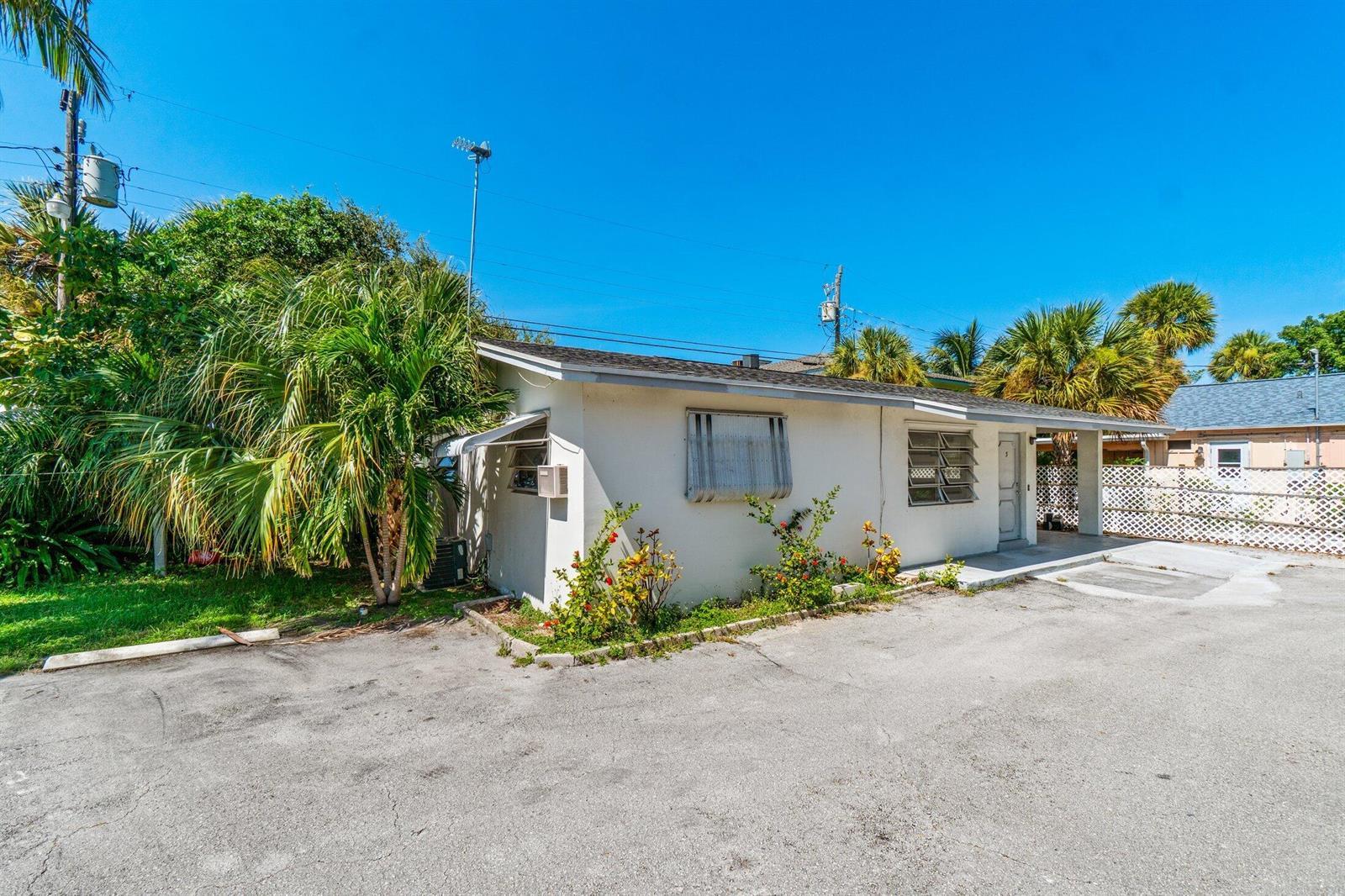 211 Sunrise Avenue # 5, Lantana FL 33460 photo 3