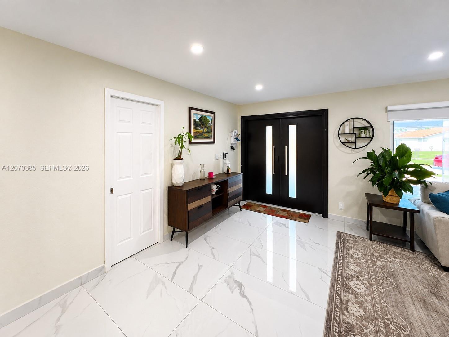 12231 SW 1st St, Miami FL 33184 photo 5