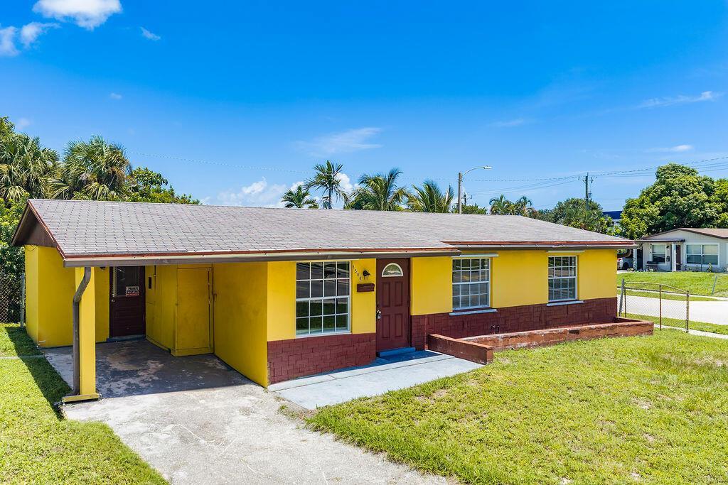 1500 W 13TH Street W, Riviera Beach FL 33404