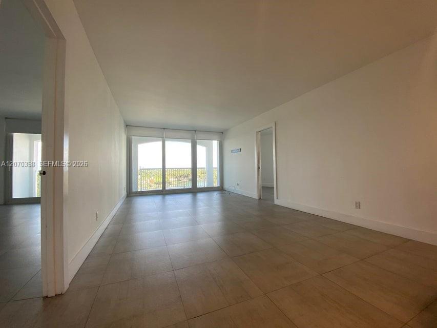 5401 Collins Ave # 620, Miami Beach FL 33140 photo 5