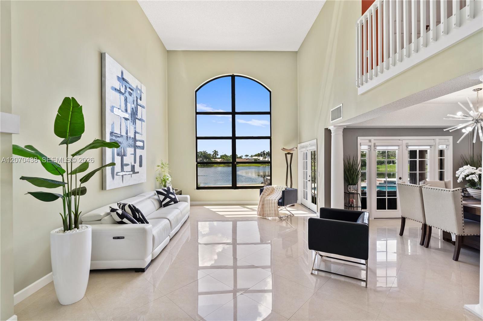 451 NW 194th Ave, Pembroke Pines FL 33029 photo 2