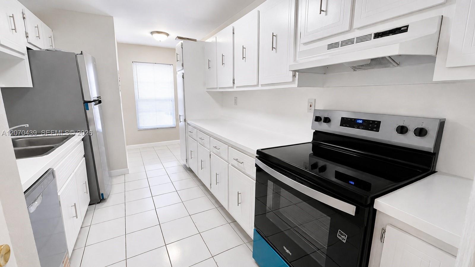 7345 W 4th Ave # 402, Hialeah FL 33014