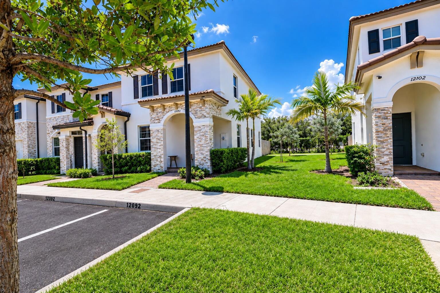 12092 NW 24TH Place, Miami FL 33167 photo 2