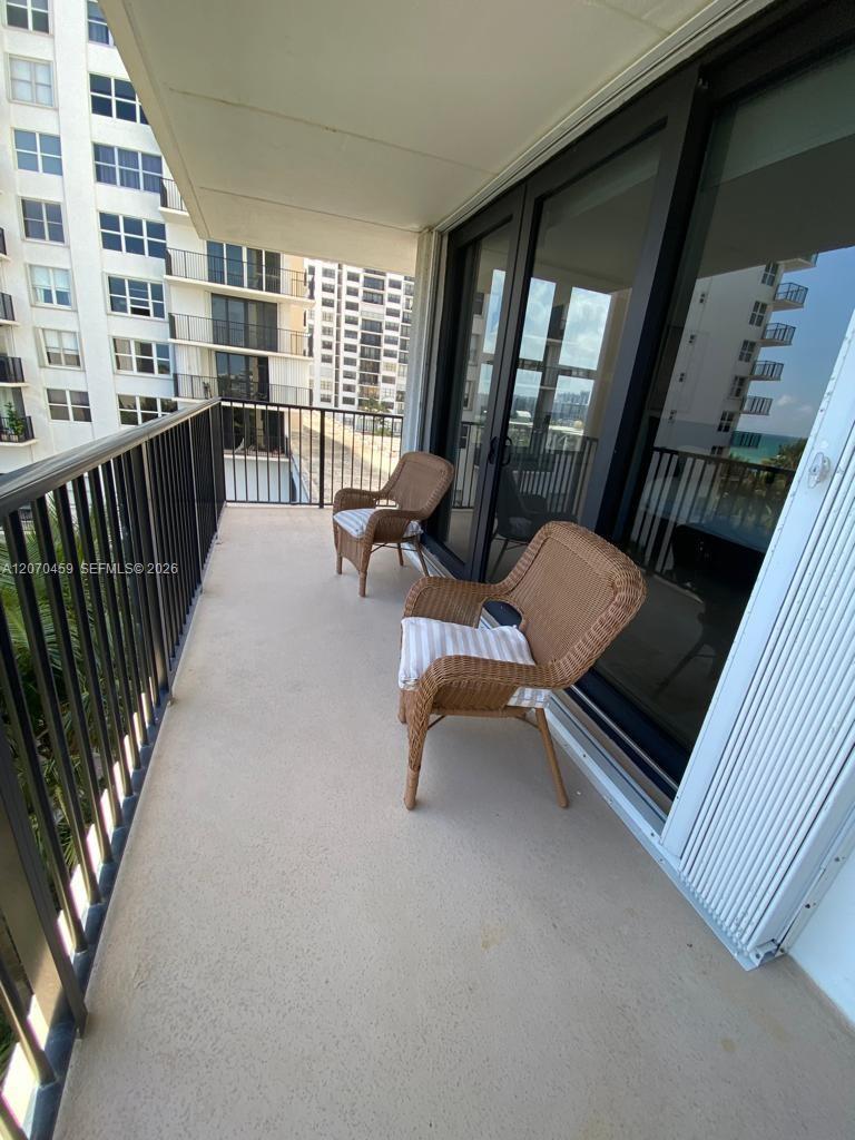 2101 S Ocean Dr # 501, Hollywood FL 33019 photo 2