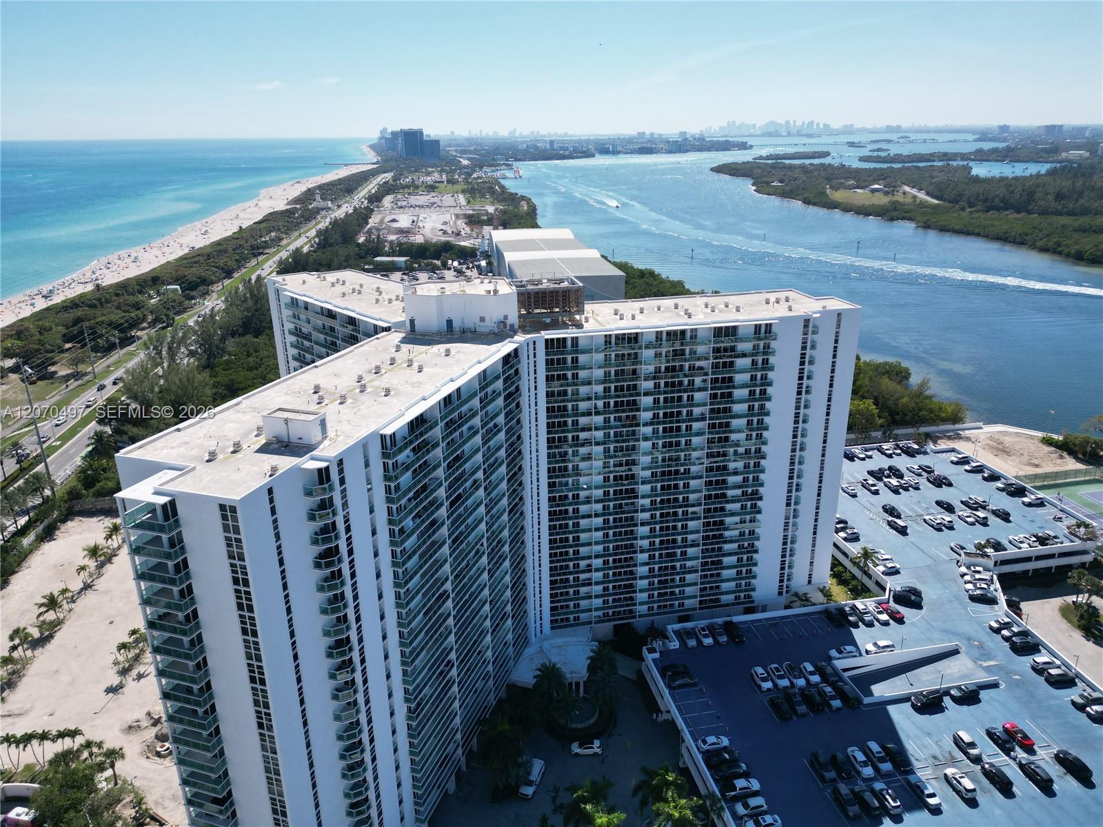 100 Bayview Dr # 1626, Sunny Isles Beach FL 33160 photo 4