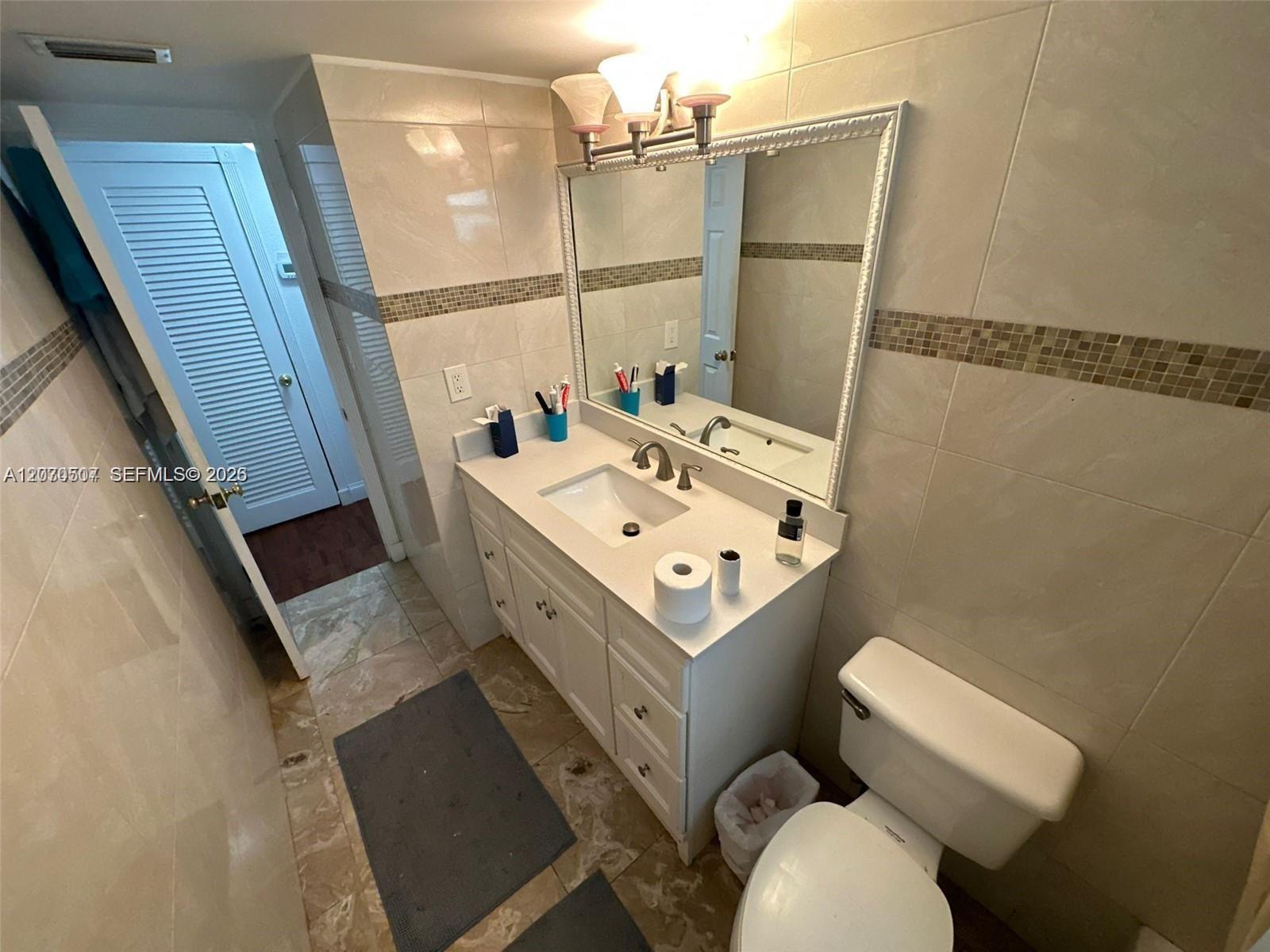 1680 NE 191st St # 2, Miami FL 33179 photo 3