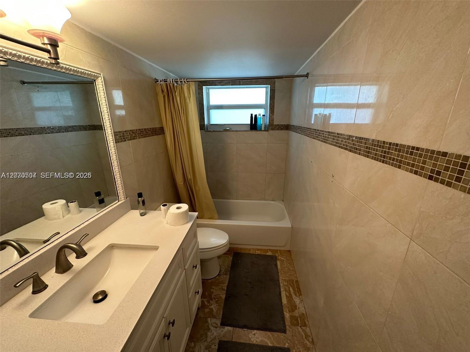 1680 NE 191st St # 2, Miami FL 33179 photo 4