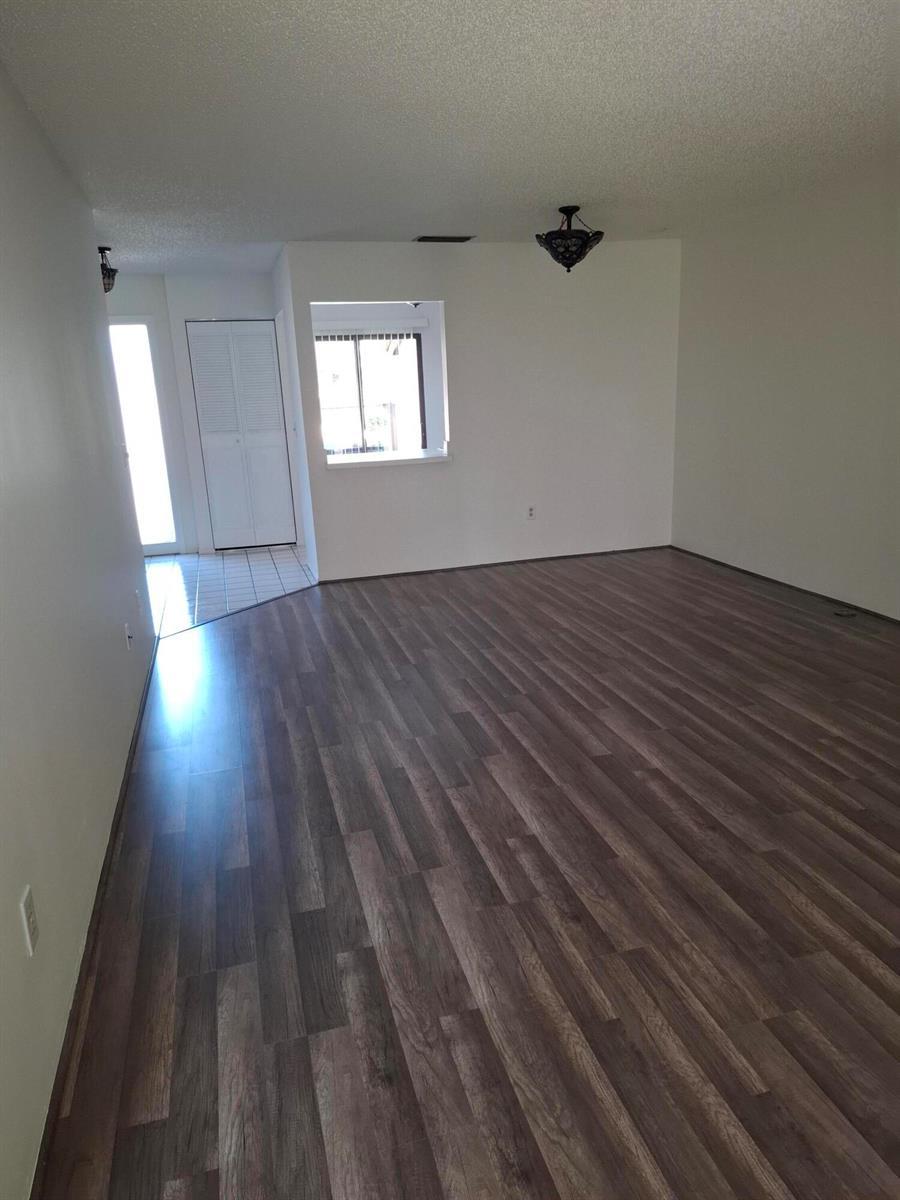 173 SARITA Court, Royal Palm Beach FL 33411 photo 5